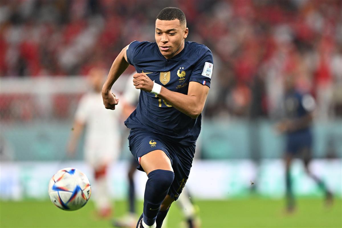 KAIYUN SPORT体育娱乐-姆巴佩官方宣布出色防守新规，瑞士队引发争议！赛场气氛高涨的简单介绍