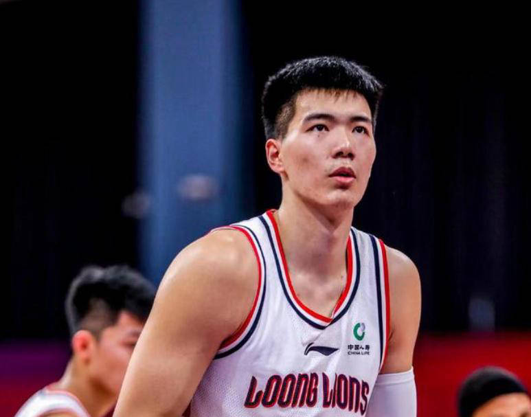 kaiyun体育安全登录-国王杯倒计时，广东宏远关键时刻止住颓势，细节引发关注，赛场秩序良好，资深球员宣示担当的简单介绍