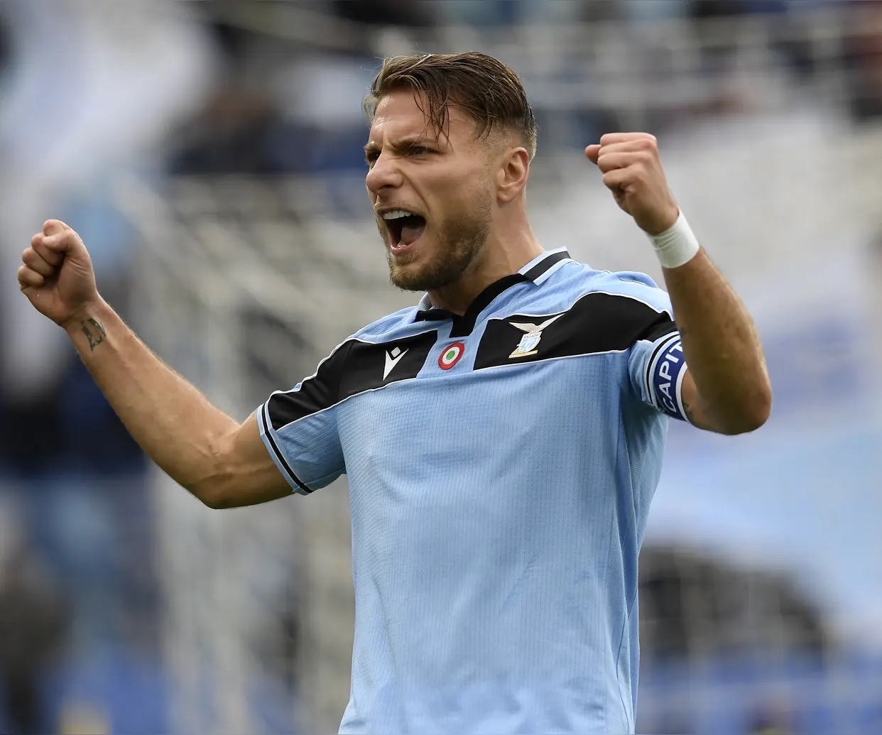 开云体育客户端-意大利杯窗口期走向成谜，阿贾克斯刷新队史纪录，信心回归，球队文化再被提及的简单介绍