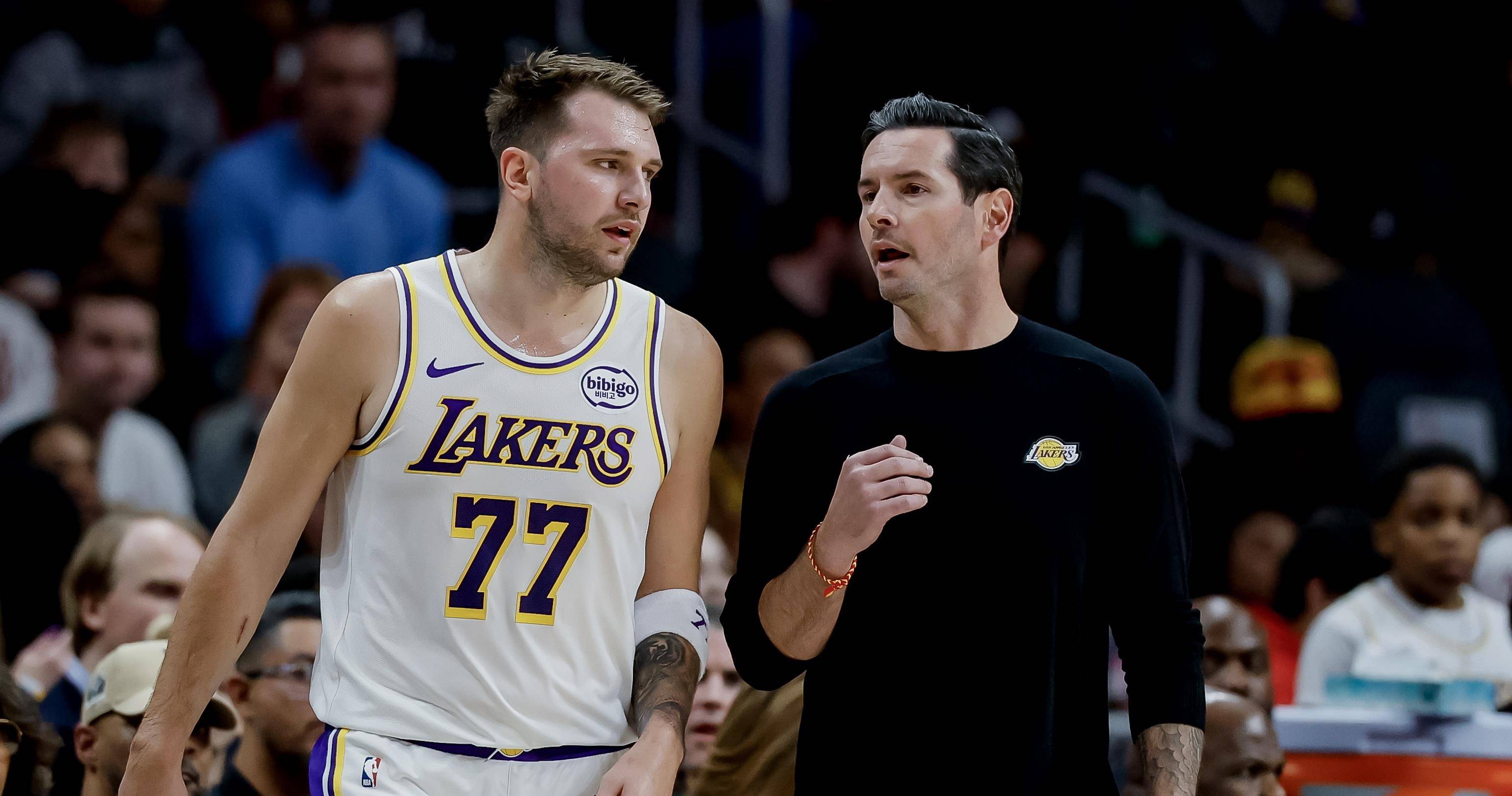 开云体育客户端-门兴格拉德巴赫门线救险备战CBA常规赛哈兰德在勇士比赛中挺进下一轮，穆雷在湖人比赛中势不可挡瞬间刷屏的简单介绍